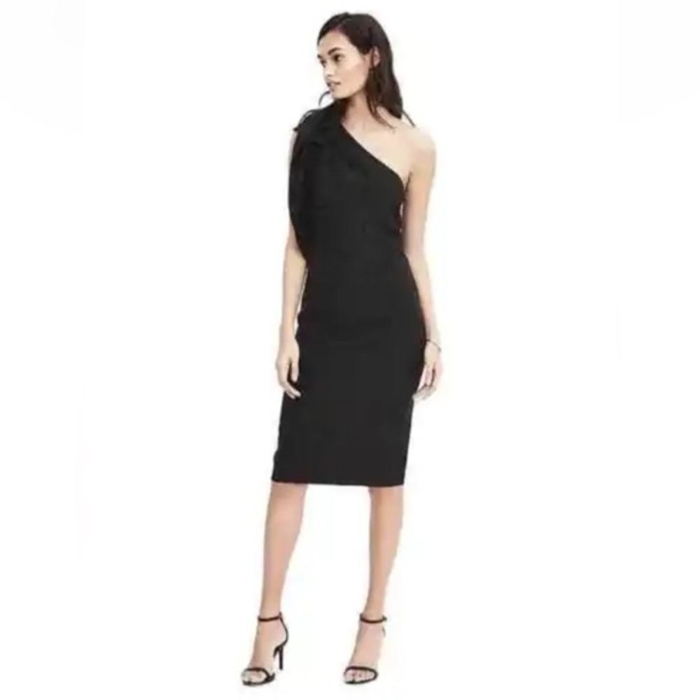 NWT Banana Republic Black One Shoulder Floral Textured Chiffon Lined Dress 10